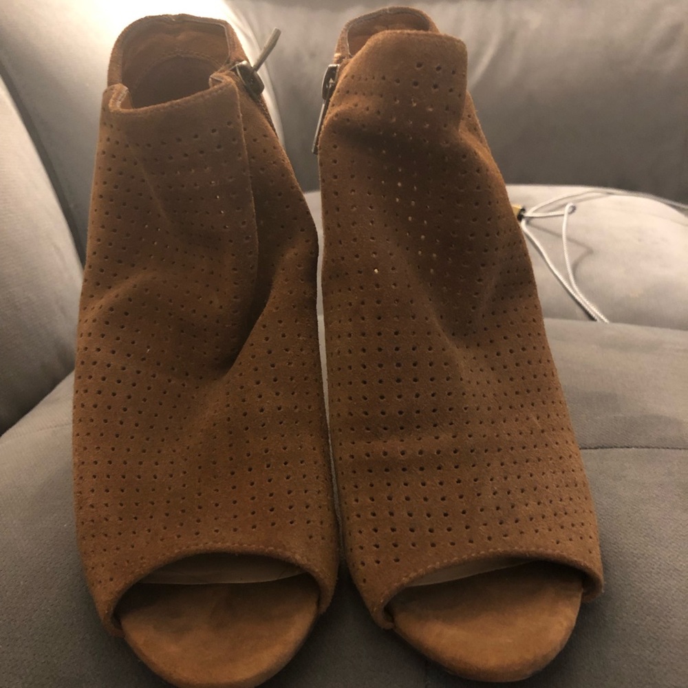 Jessica Simpson Peep Toe Booties 10W